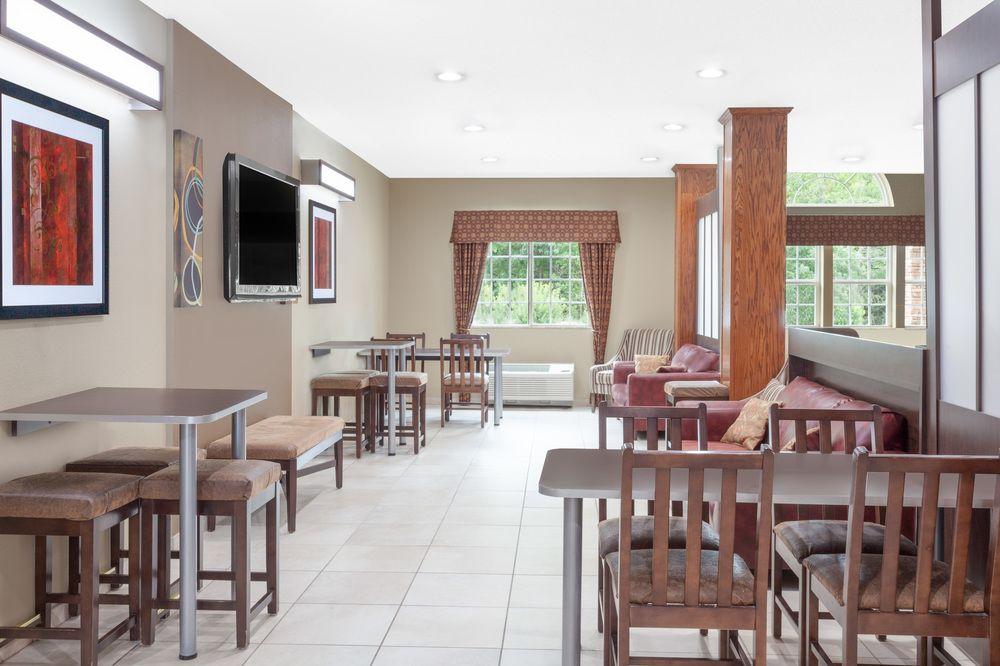 Microtel Inn & Suites By Wyndham Columbia Exterior photo